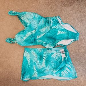 NWT Jantzen 1 Piece Swimsuit with Matching Skirt